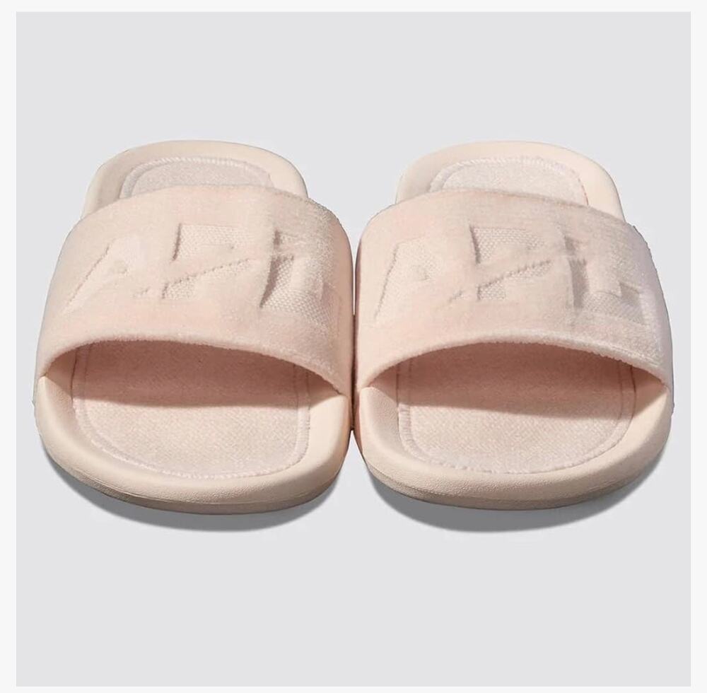 New APL mens techloom velvet crème slides sandals size 11